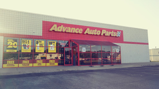 Auto Parts Store «Advance Auto Parts», reviews and photos, 1939 NW Topeka Blvd, Topeka, KS 66608, USA