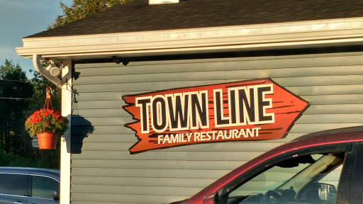 Restaurant «Town Line Family Restaurant», reviews and photos, 10 New County Rd, Hollis, ME 04042, USA