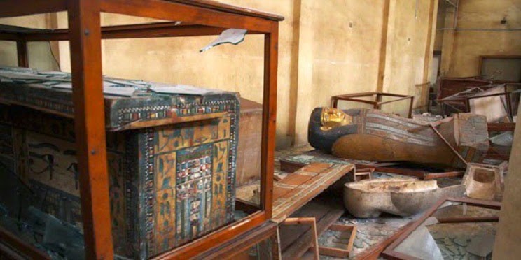 Egypt sues Israel over 126 smuggled artefacts Egypt sues Israel over 126 smuggled artefacts