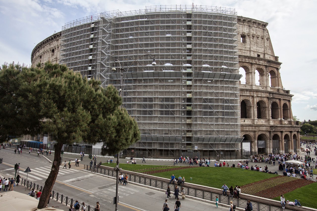Rome's Colosseum gets a much needed facelift Rome's Colosseum gets a much needed facelift