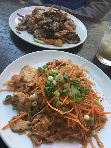 Thai Restaurant «Bahn Thai Restaurant», reviews and photos, 409 Roy St, Seattle, WA 98109, USA