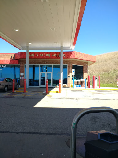 Gas Station «GetGo Gas Station», reviews and photos, 5637 Transportation Blvd, Garfield Heights, OH 44125, USA