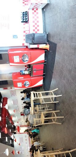Fast Food Restaurant «Five Guys», reviews and photos, 9620 S Ridgeland Ave, Chicago Ridge, IL 60415, USA