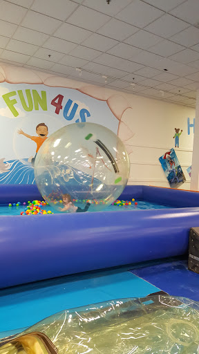 Amusement Center «Fun 4 Us», reviews and photos, 35000 Warren Rd, Westland, MI 48185, USA