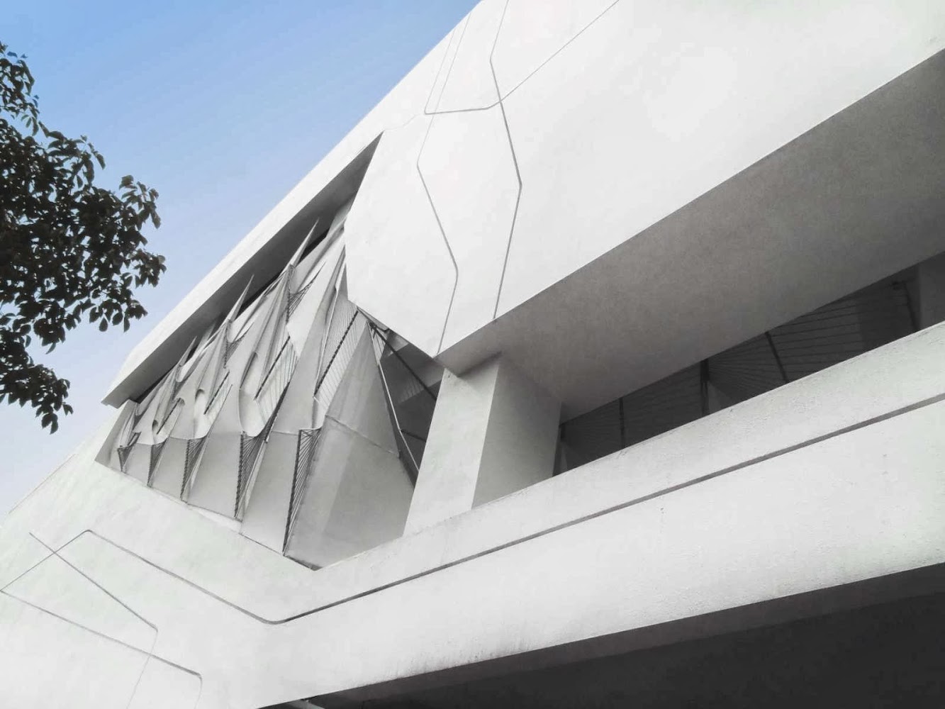 Taipei Sales Center by Oyler Wu Collaborative
