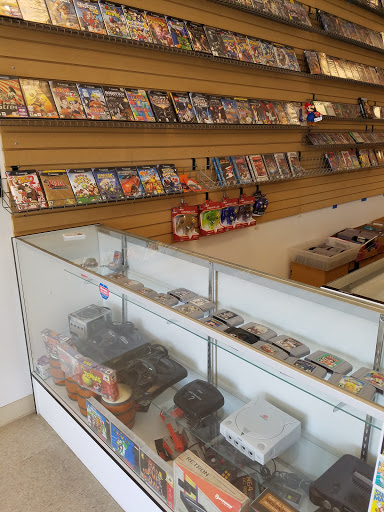 Video Game Store «GameWorld 2», reviews and photos, 8640 San Ysidro Ave #116, Gilroy, CA 95020, USA