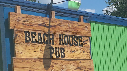 Bar & Grill «Beach House Pub», reviews and photos, 13574 Shell Beach Rd NE, Thornville, OH 43076, USA