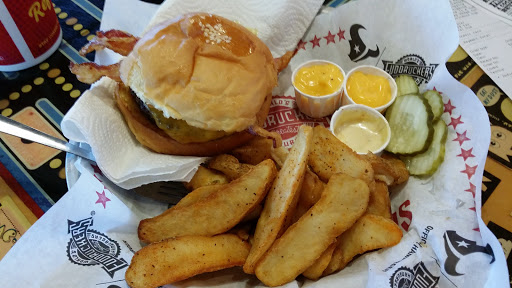 Hamburger Restaurant «Fuddruckers», reviews and photos, 7724 Louetta Rd, Spring, TX 77379, USA