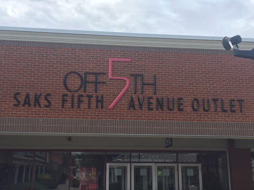 Department Store «Saks OFF 5TH», reviews and photos, 241 Fort Evans Rd NE, Leesburg, VA 20176, USA