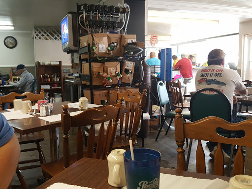 Restaurant «South Main Diner», reviews and photos, 925 S Main St, Madisonville, KY 42431, USA