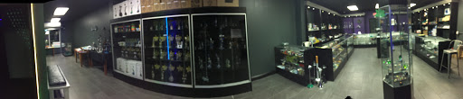 Tobacco Shop «Glass King Smoke Shop», reviews and photos, 7035 Philips Hwy #11, Jacksonville, FL 32216, USA