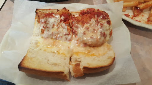 Pizza Restaurant «Italian Village», reviews and photos, 789 Springfield Ave, Summit, NJ 07901, USA