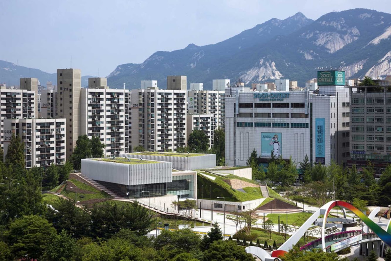 Buk Seoul Museum of Art by Samoo