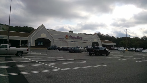 Grocery Store «Super Stop & Shop», reviews and photos, 1391 Main St, Willimantic, CT 06226, USA