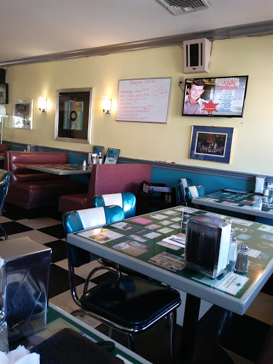 Diner «Owl Diner», reviews and photos, 244 Appleton St, Lowell, MA 01852, USA