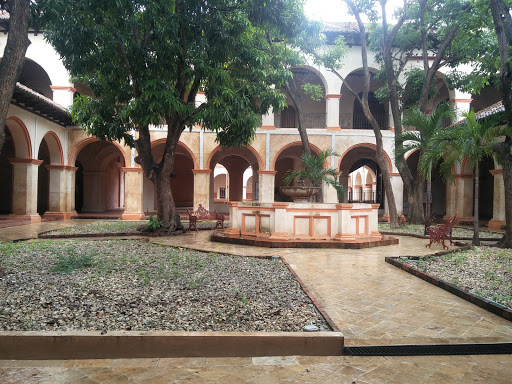 Ex Convento de Santo Domingo, Calle Mexicanidad de Chiapas 10, Centro, 29000 Chiapa de Corzo, Chis., México, Casa de la cultura | CHIS