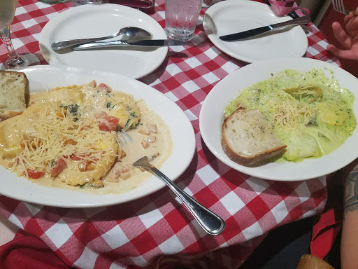 Italian Restaurant «Ristorante Di Pompello», reviews and photos, 177 E Historic Columbia River Hwy, Troutdale, OR 97060, USA
