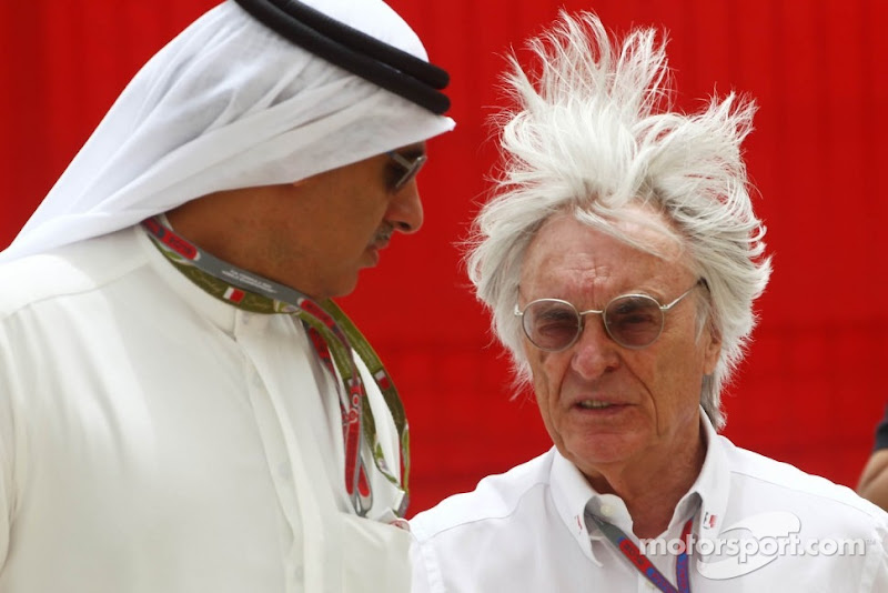 шевелюра Берни Экклстоуна на ветру на Гран-при Бахрейна 2012