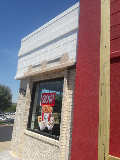 Fast Food Restaurant «KFC», reviews and photos, 1699 Jungermann Rd, St Peters, MO 63304, USA