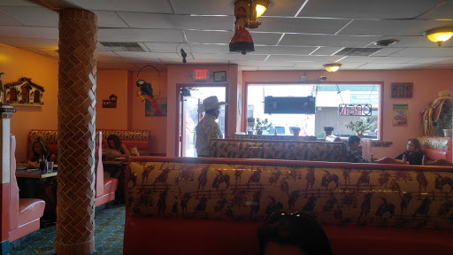 Restaurant «El Charrito», reviews and photos, 117 E Main St, Molalla, OR 97038, USA