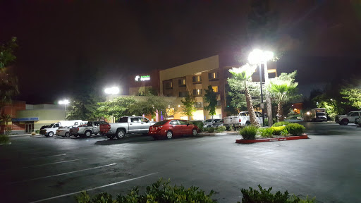 Hotel «Holiday Inn Express Union City», reviews and photos