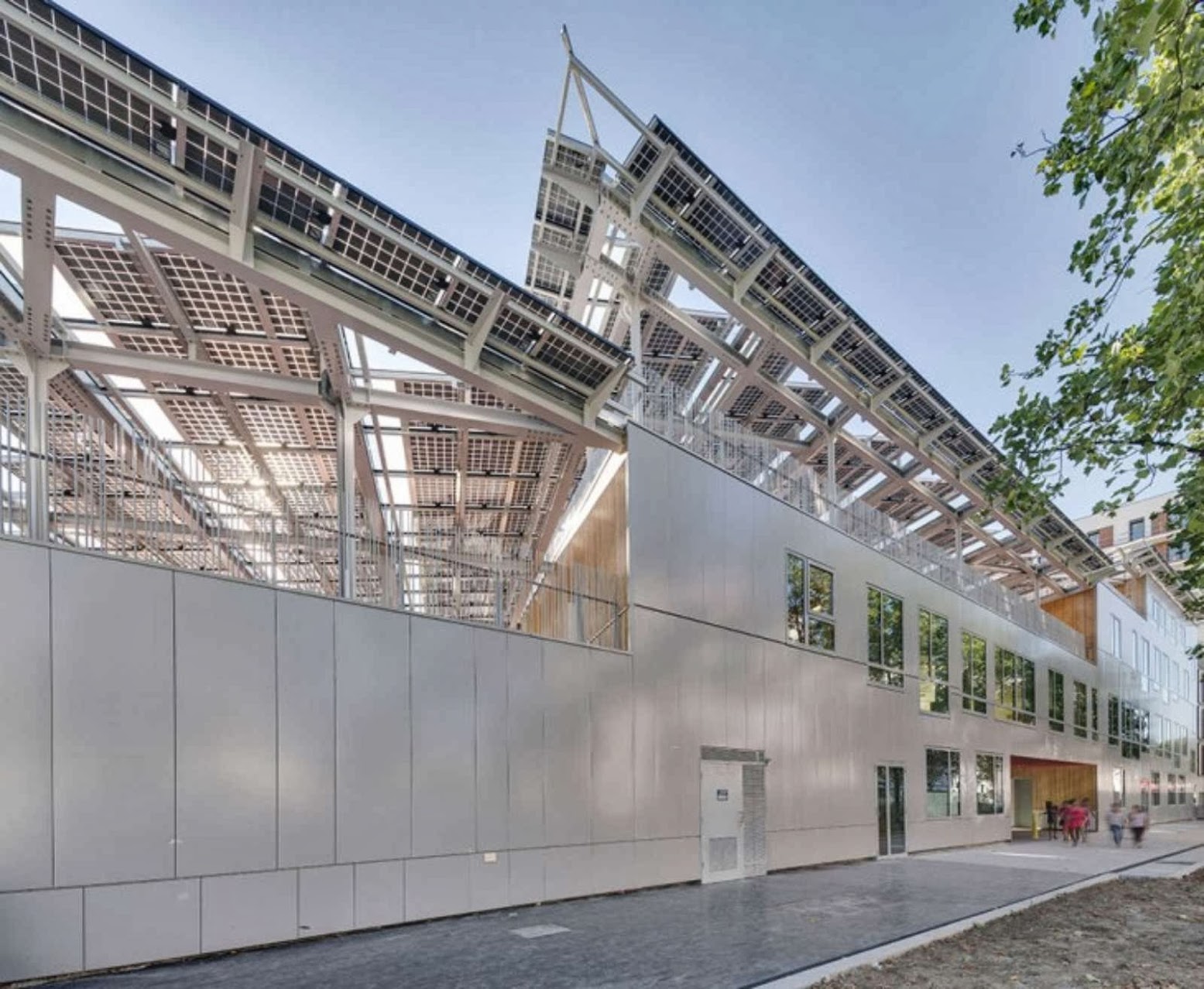 Docks school by Mikou design studio
