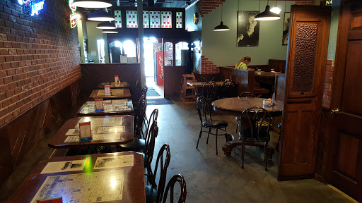 Pizza Restaurant «The Italian Pie Shoppe», reviews and photos, 1438 Yankee Doodle Rd, Eagan, MN 55121, USA