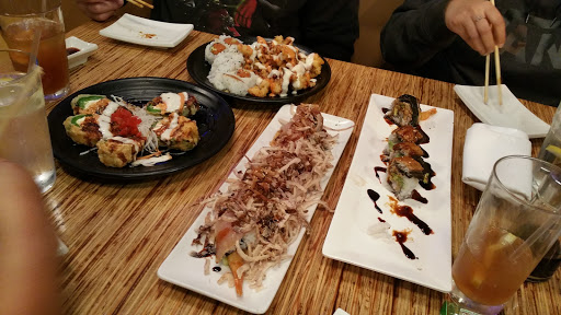Sushi Restaurant «Blue Fish Japanese Restaurant», reviews and photos, 2261 Honolulu Ave, Montrose, CA 91020, USA