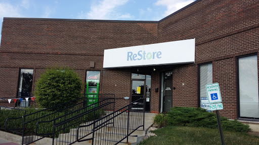Building Materials Store «Habitat for Humanity ReStore DuPage», reviews and photos, 869 S Rohlwing Rd, Addison, IL 60101, USA