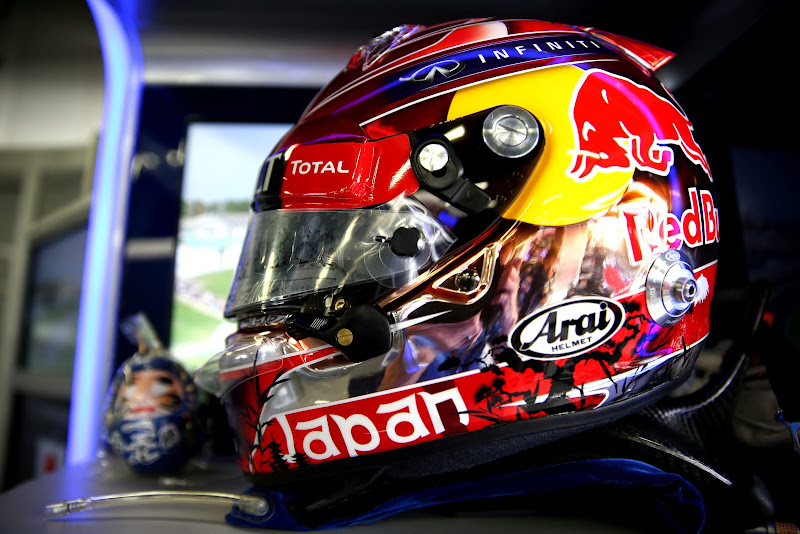 шлем Себастьяна Феттеля для Гран-при Японии 2014