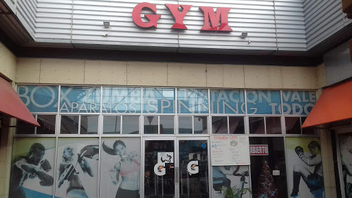 Poseidon Gym & Fitness, Real de Baja California MZ617LT37, Real de San Francisco II, Tijuana, B.C., México, Gimnasio | BC
