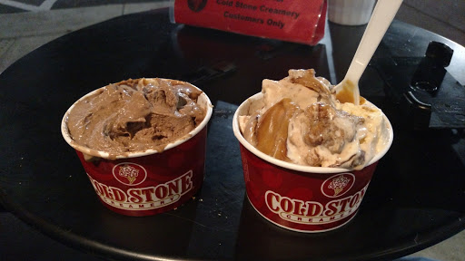 Ice Cream Shop «Cold Stone Creamery», reviews and photos, 2520 S Pleasant Valley Rd, Winchester, VA 22601, USA