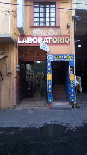Lab-Clin, Calle Hidalgo 210, Centro, 37900 San Luis de la Paz, Gto., México, Laboratorio médico | GTO