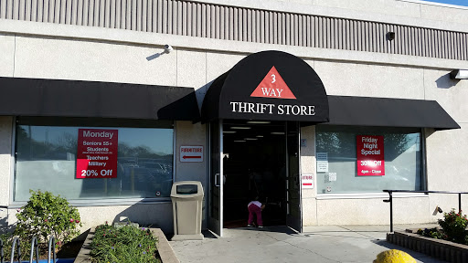 Thrift Store «3 Way Thrift Store, Inc.», reviews and photos, 13390 Central Ave, Chino, CA 91710, USA