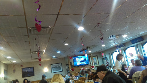 Diner «Golden Pigeon Diner Restaurant», reviews and photos, 39 Landis Ave, Bridgeton, NJ 08302, USA