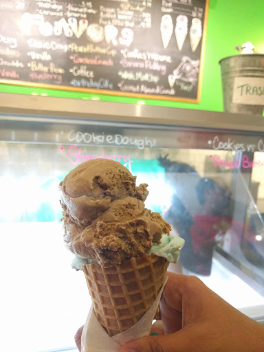 Ice Cream Shop «Fresh Local Ice Cream», reviews and photos, 138 E Chatham St, Cary, NC 27511, USA