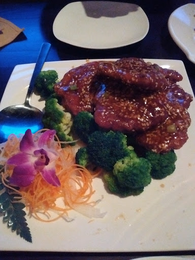 Asian Restaurant «Blue Fuji», reviews and photos, 200 Great Rd, Bedford, MA 01730, USA