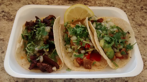 Mexican Restaurant «Las Espuela», reviews and photos, 137 N Valencia Blvd, Woodlake, CA 93286, USA