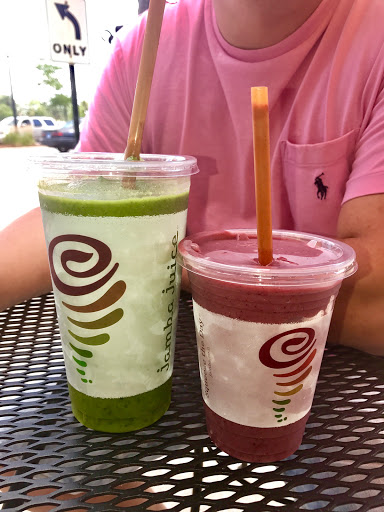 Juice Shop «Jamba Juice Streets of Woodfield», reviews and photos, 601 N Martingale Rd #310, Schaumburg, IL 60173, USA