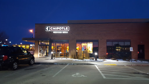 Mexican Restaurant «Chipotle Mexican Grill», reviews and photos, 4738 Golf Rd, Eau Claire, WI 54701, USA