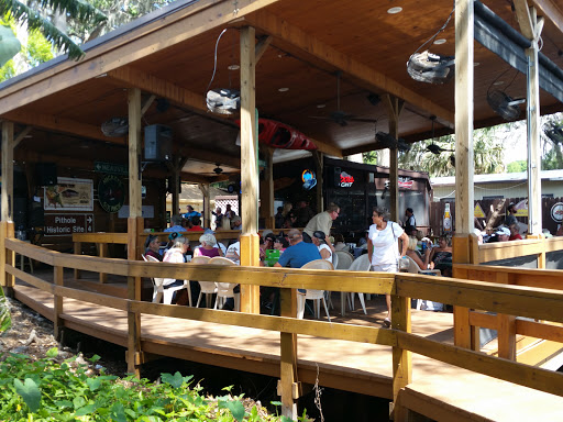 Hamburger Restaurant «Lake Harris Hide A Way», reviews and photos, 11912 Lane Park Rd, Tavares, FL 32778, USA