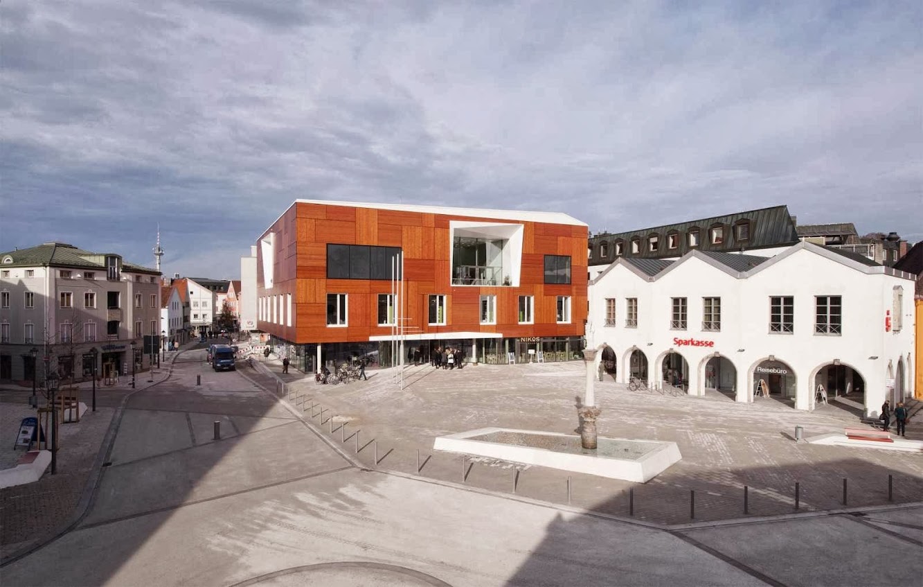 Bad Aibling City Hall by Behnisch Architekt
