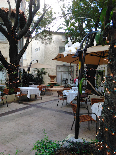 Italian Restaurant «La Palma Ristorante & Bar», reviews and photos, 116 Alhambra Cir, Miami, FL 33134, USA