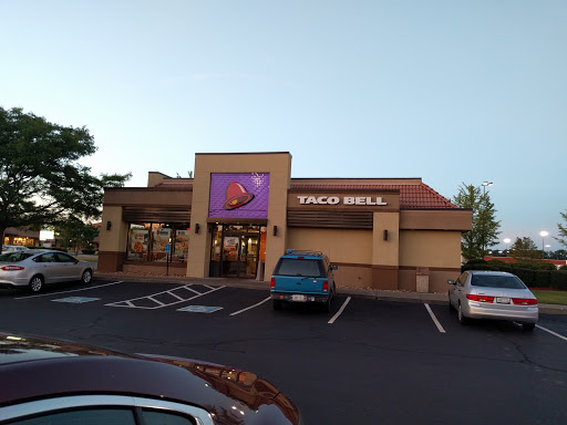 Mexican Restaurant «Taco Bell», reviews and photos, 11 Commerce Way, Seekonk, MA 02771, USA