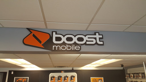 Cell Phone Store «Boost Mobile», reviews and photos, 3515 E Mall Dr SE, Grand Rapids, MI 49546, USA