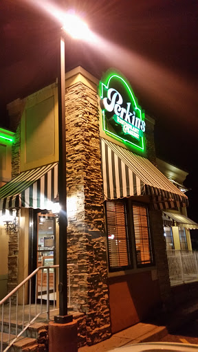 Restaurant «Perkins Restaurant & Bakery», reviews and photos, 286 NJ-18, East Brunswick, NJ 08816, USA