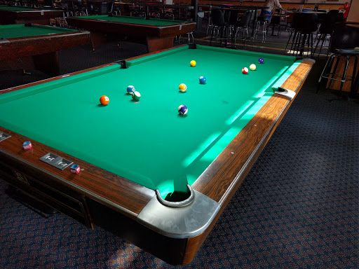 Pool Hall «8 Ball Sports Bar & Billiards», reviews and photos, 2100 Morse Centre Rd, Columbus, OH 43229, USA