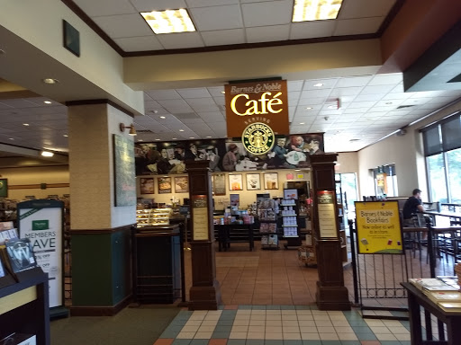 Book Store «Barnes & Noble», reviews and photos, 444 Broadway, Saugus, MA 01906, USA