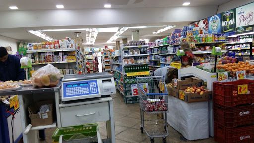 Nacional Supermercado, Praça Pedro Alvares Cabral, 231 - Zona 02, Maringá - PR, 87010-310, Brasil, Supermercado, estado Parana