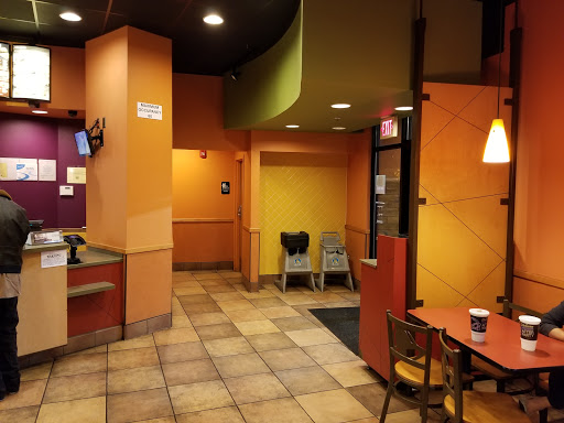 Mexican Restaurant «Taco Bell», reviews and photos, 3600 Sonoma Blvd, Vallejo, CA 94590, USA